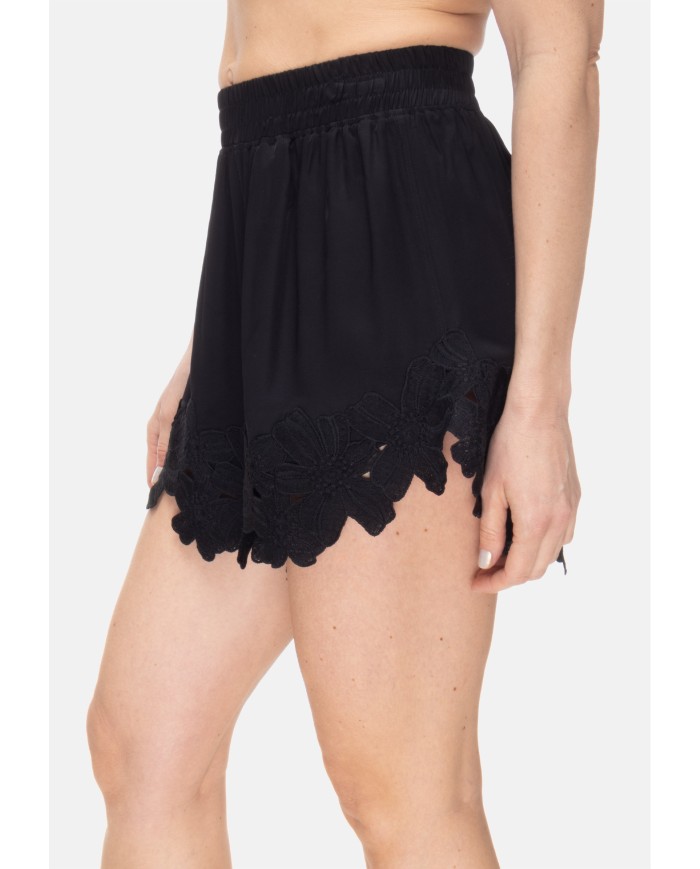 A PAPER KID Shorts donna con pizzo Nero