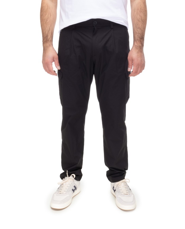 HERNO Pantaloni cargo uomo Nero